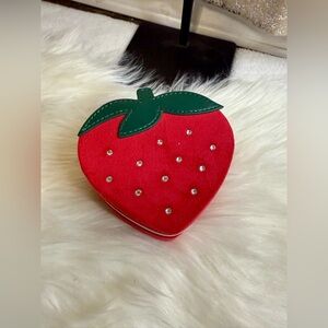 Strawberry Shaped Red and Green Jewerly Organizer Case